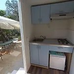 Hillbilly Cabin, 2 In Nature With Terrace And Parking *