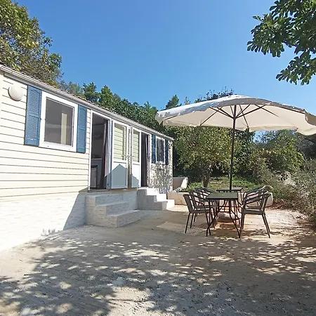 Camping Hillbilly Cabin, 2 In Nature With Terrace And Parking *