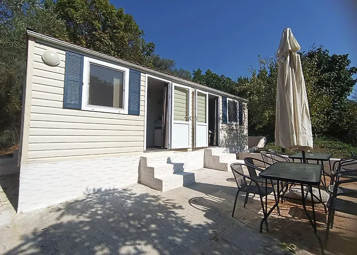 Hillbilly Cabin, 2 In Nature With Terrace And Parking * Skiathos stad