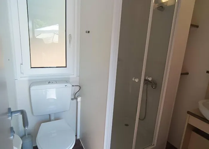 Σπίτι διακοπών Hillbilly Cabin, 2 In Nature With Terrace And Parking *