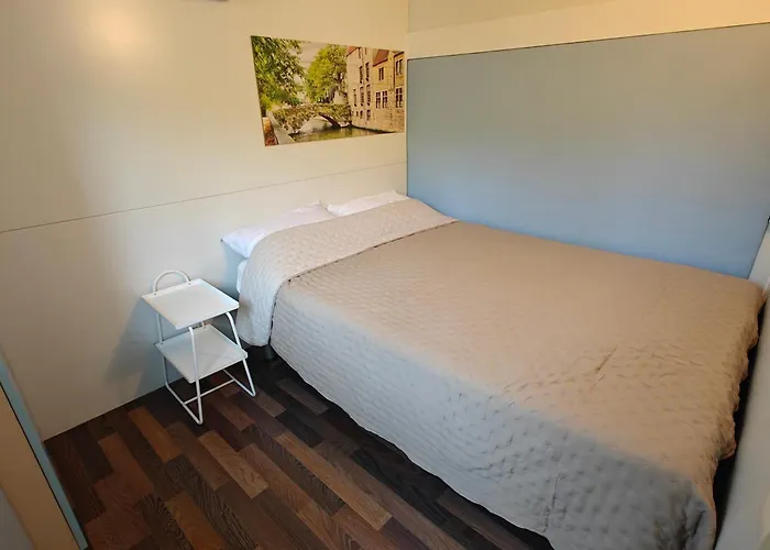 Hillbilly Cabin, 2 In Nature With Terrace And Parking Semesterbostad *