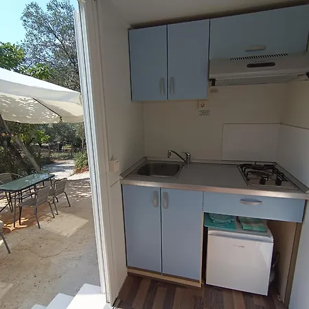 Hillbilly Cabin, 2 In Nature With Terrace And Parking * Skiatos